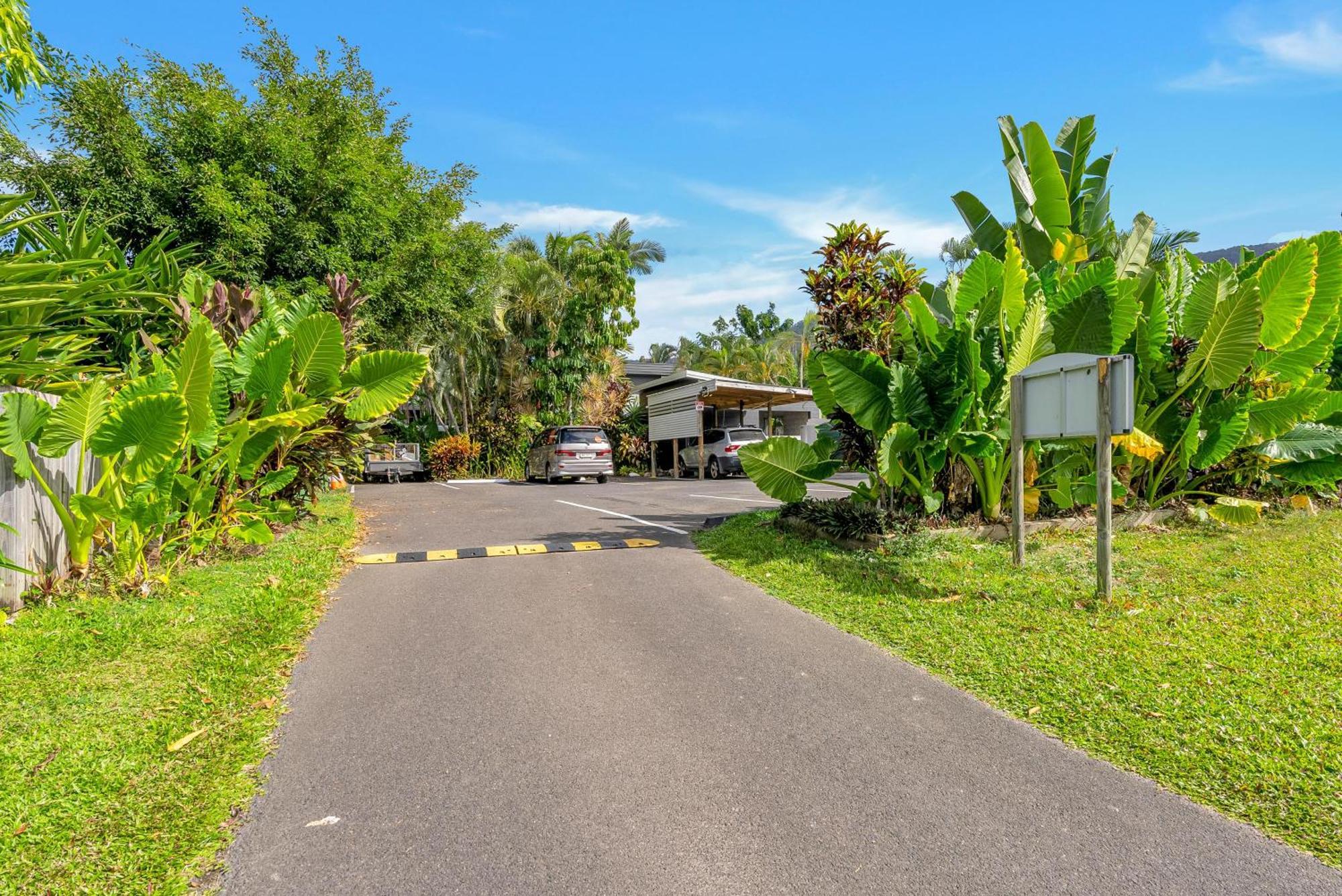 The Palms At Palm Cove Aparthotel Luaran gambar